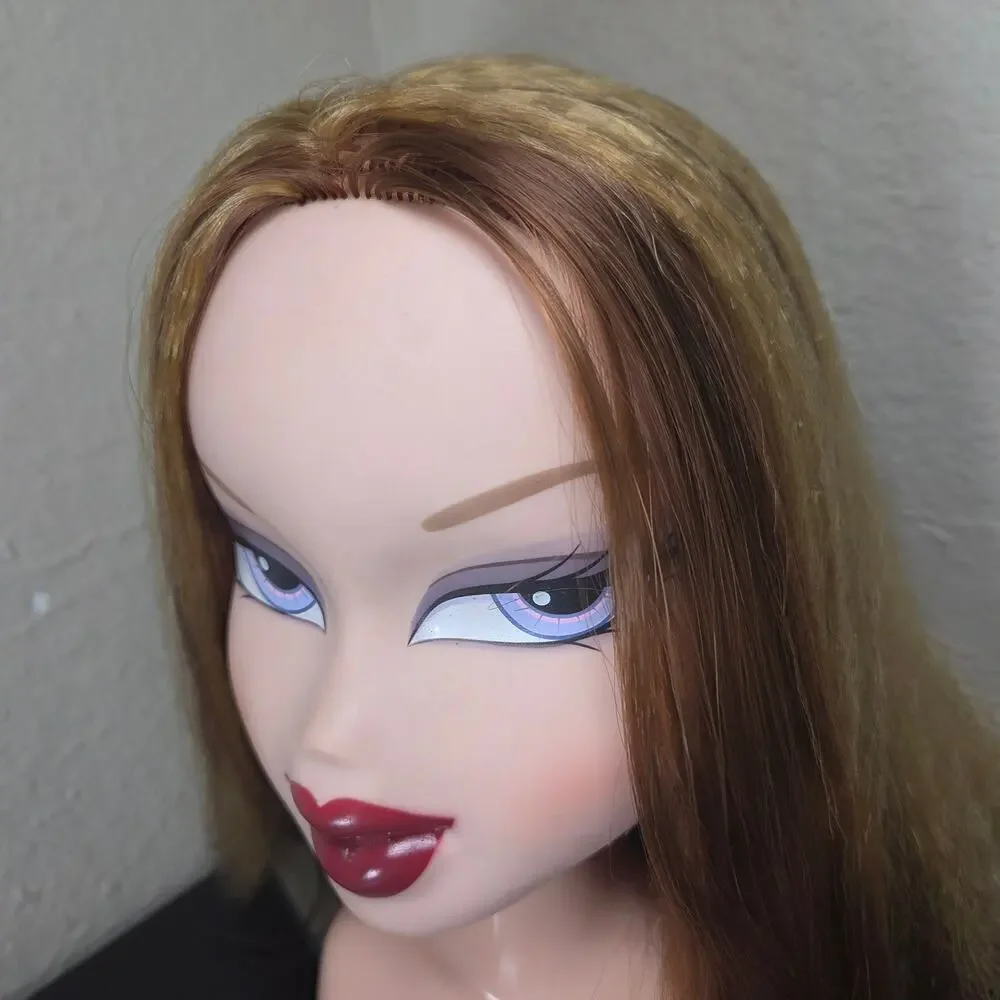 Vintage 2005 Bratz Ooh La La Dana Funky Fashion Makeover Styling Head RARE HTF